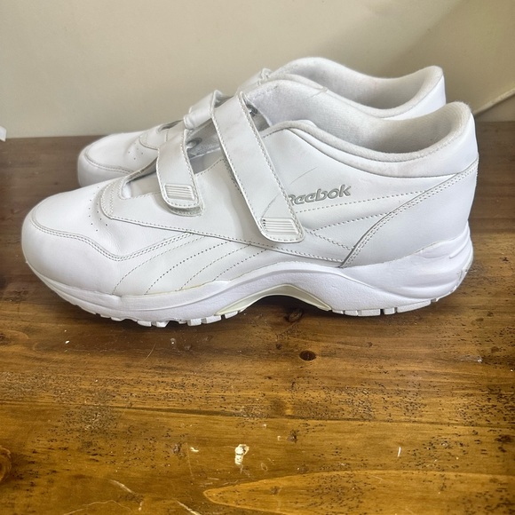 Reebok DMX Comfor Mens Size 12 Walking Shoes Ivory Hook & Loop NWT - Picture 1 of 6